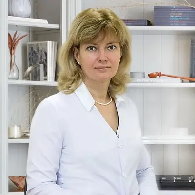 доктор Моисеенкова Ольга Леонидовна – врач психиатр-нарколог клиники «Санати» в Пионерском